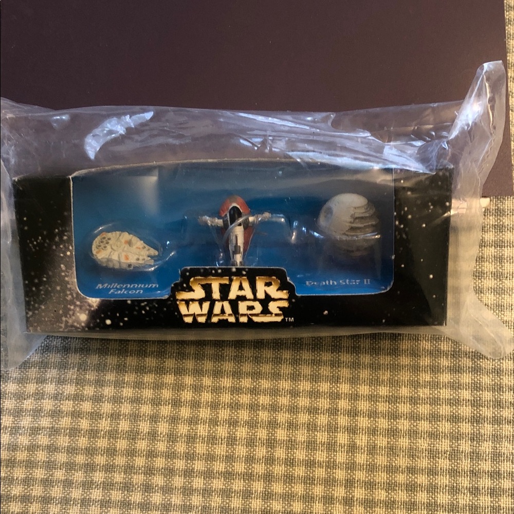 Star Wars - MicroMachines-Millennium Falcon.Boba Fett Slave 1,Death Star 11 #925